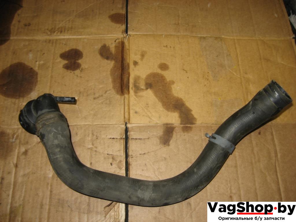 патрубок (трубопровод, шланг) Volkswagen Golf Plus 1 поколение 2008, 1.9 л., TDi, BLS, дизель, МКПП, серый, хетчбэк 5 дв., передний привод, 1K0122291BA, 1K0122101DF - фото №1