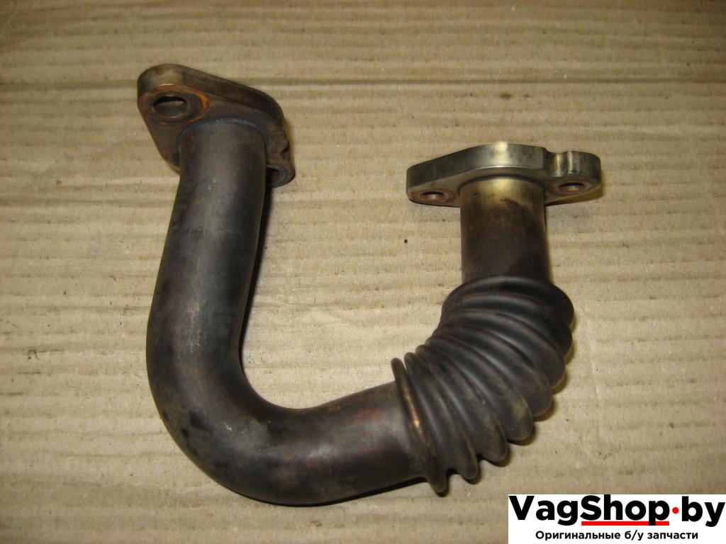 трубка системы рециркуляции EGR Volkswagen Passat B7 2011, 2.0 л., TDi, CFG, дизель, АКПП, серебро, универсал, полный привод, 03P131521E - фото №1