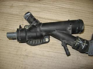 фланец (тройник) системы охлаждения Volkswagen Passat B7 2011, 2.0 л., TDi, CFG, дизель, АКПП, серебро, универсал, полный привод, 03L121131AA