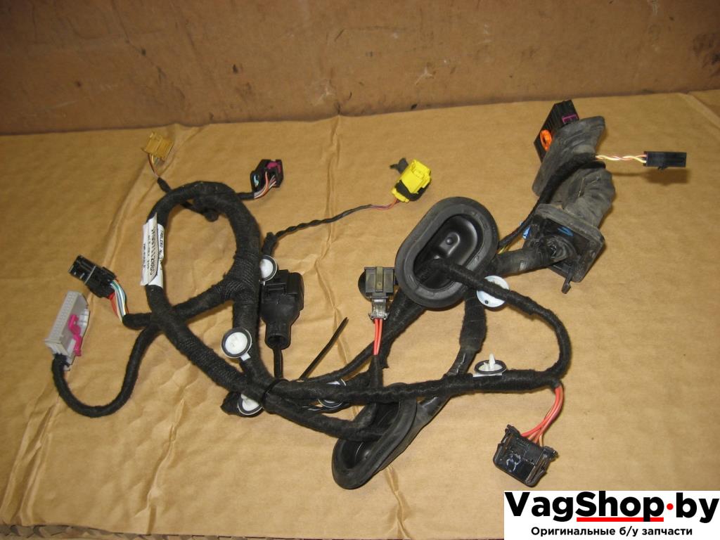 дверная проводка Volkswagen Golf 6 поколение 2010, 1.4 л., TSI, CAX, бензин, МКПП, серебро, универсал, передний привод - фото №1