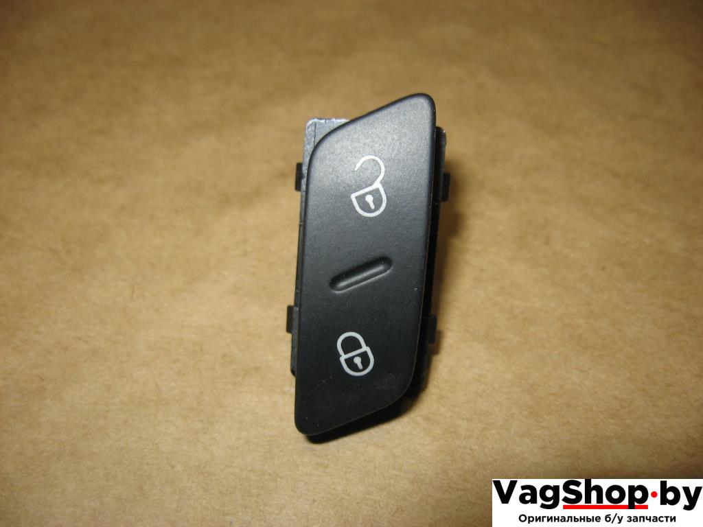 кнопка центрального замка Volkswagen Golf 6 поколение 2010, 1.4 л., TSI, CAX, бензин, МКПП, серебро, универсал, передний привод, 1K0962125B - фото №1