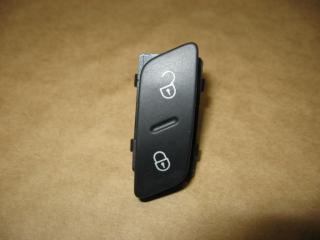 кнопка центрального замка Volkswagen Golf 6 поколение 2010, 1.4 л., TSI, CAX, бензин, МКПП, серебро, универсал, передний привод, 1K0962125B