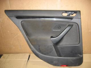 обшивка двери задняя левая Volkswagen Golf 6 поколение 2010, 1.4 л., TSI, CAX, бензин, МКПП, серебро, универсал, передний привод
