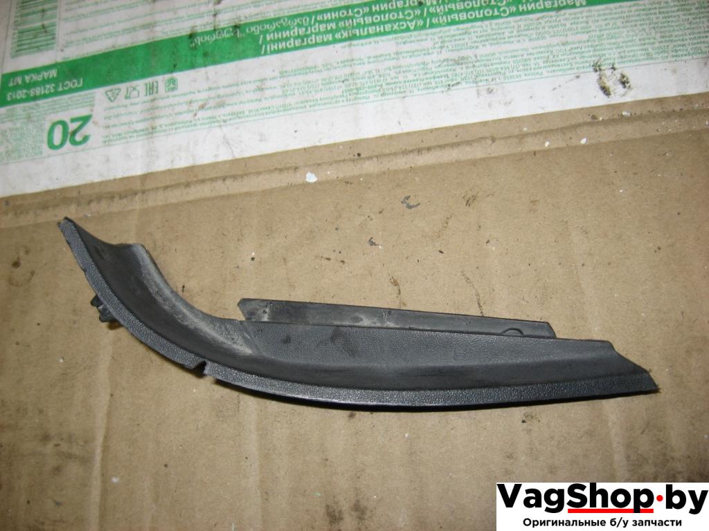 накладка декоративная Volkswagen Golf 6 поколение 2010, 1.4 л., TSI, CAX, бензин, МКПП, серебро, универсал, передний привод, 1K5819447, 1K5819448 - фото №1