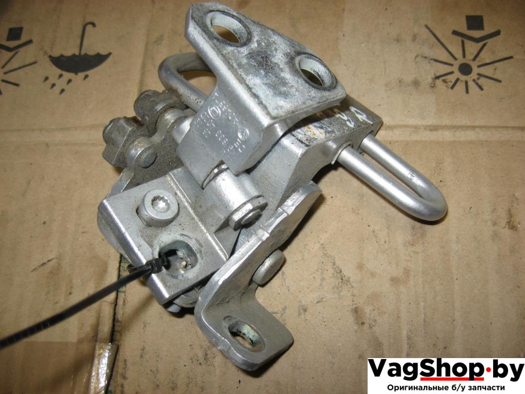 петля двери Volkswagen Golf 6 поколение 2010, 1.4 л., TSI, CAX, бензин, МКПП, серебро, универсал, передний привод - фото №1