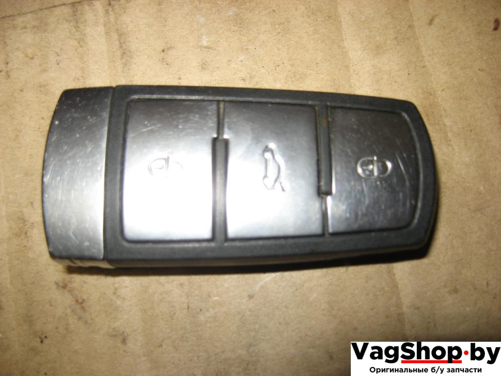 ключ Volkswagen Passat B7 2011, 2.0 л., TDi, CFG, дизель, АКПП, серебро, универсал, полный привод - фото №1
