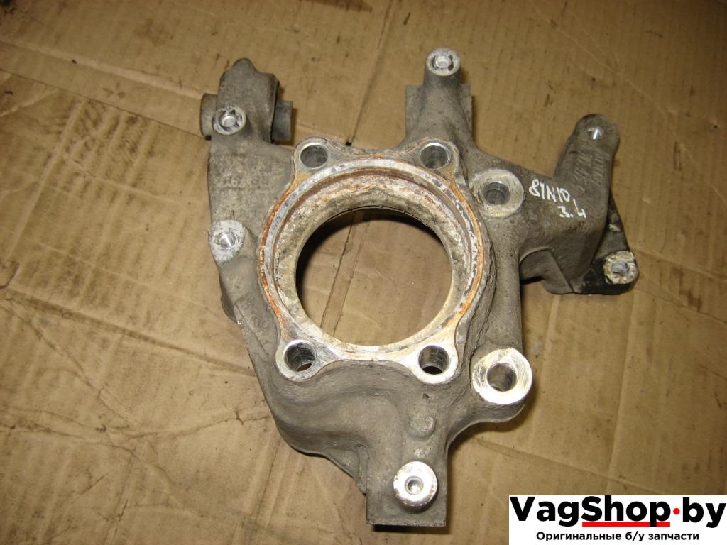 кулак задний левый Volkswagen Passat B7 2011, 2.0 л., TDi, CFG, дизель, АКПП, серебро, универсал, полный привод, 3C0505435G - фото №1