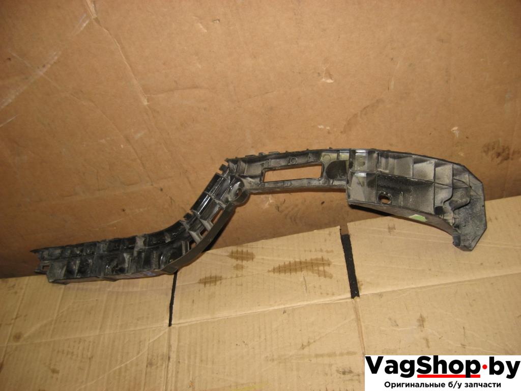 Крепление бампера заднего Volkswagen Passat B7 2011, 2.0 л., TDi, CFG, дизель, АКПП, серебро, универсал, полный привод, 3AF807393, 3AF807394 - фото №1