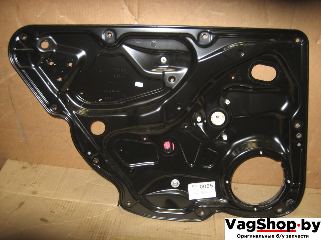 стеклоподъемник электрический задний левый Volkswagen Passat B7 2011, 2.0 л., TDi, CFG, дизель, АКПП, серебро, универсал, полный привод - фото №1