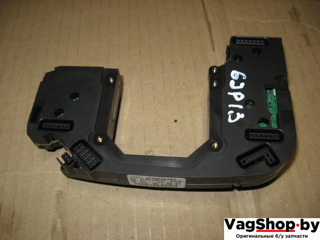 блок управления коммутационным центром Audi A6 4F/C6 2005, 4.2 л., i, BAT, бензин, АКПП, темно-синий, седан, полный привод, 4F0953549A, 4F0910549 - фото №1