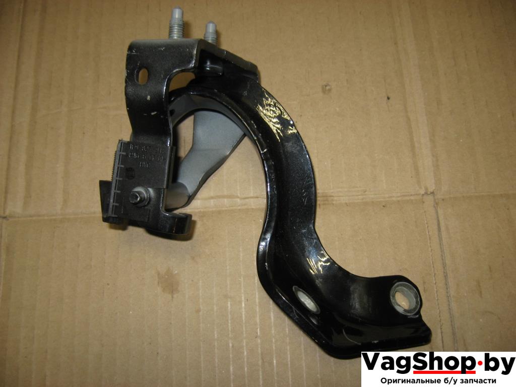 петля крышки багажника Audi A6 4F/C6 2006, 3.2 л., FSI, AUK, бензин, АКПП, черный, универсал, полный привод, 4F9827299D, 4F9827300D - фото №1