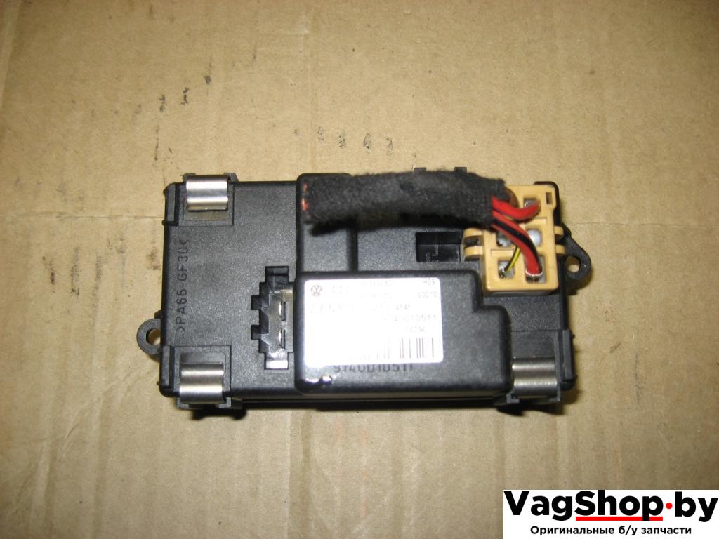 сопротивление печки Audi A6 4F/C6 2005, 4.2 л., i, BAT, бензин, АКПП, темно-синий, седан, полный привод, 4F0820521, 4F0910521 - фото №1
