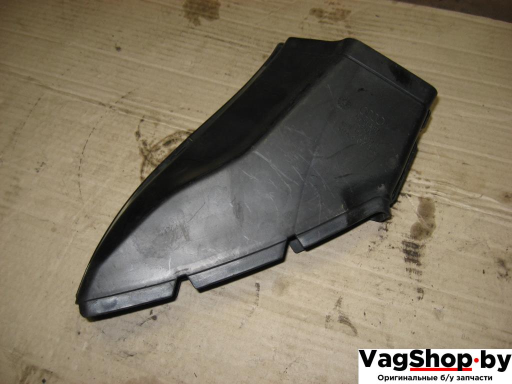 воздухозаборник Audi A6 4F/C6 2006, 3.2 л., FSI, AUK, бензин, АКПП, черный, универсал, полный привод, 4F0129618J - фото №1
