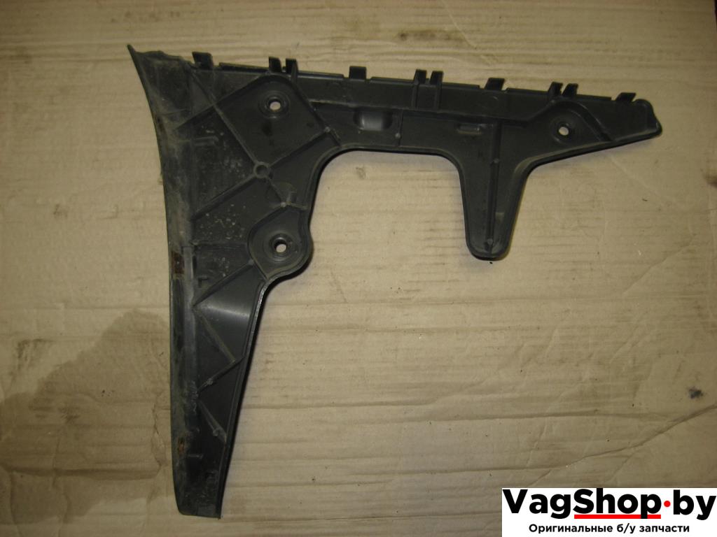 Крепление бампера заднего Audi A6 4F/C6 2006, 3.2 л., FSI, AUK, бензин, АКПП, черный, универсал, полный привод, 4F9807454 - фото №1