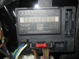 модуль управления двери Audi A6 4F/C6 2006, 3.2 л., FSI, AUK, бензин, АКПП, черный, универсал, полный привод, 4F0959792E