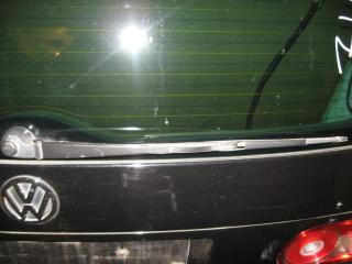 щеткодержатель задний Volkswagen Sharan 1 поколение [2-й рестайлинг] 2008, 2.0 л., TDi, дизель, МКПП, черный, минивэн, передний привод