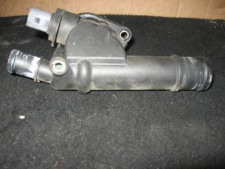 фланец (тройник) системы охлаждения Volkswagen Touran 1 поколение [рестайлинг] 2008, 2.0 л., TDi, BMM, дизель, АКПП, серый, минивэн, передний привод, 03G121132B