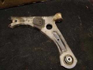 рычаг передний Volkswagen Caddy 3 поколение [рестайлинг] 2011, 1.6 л., TDi, CAY, дизель, МКПП, белый, фургон, передний привод, 1K0407151BB