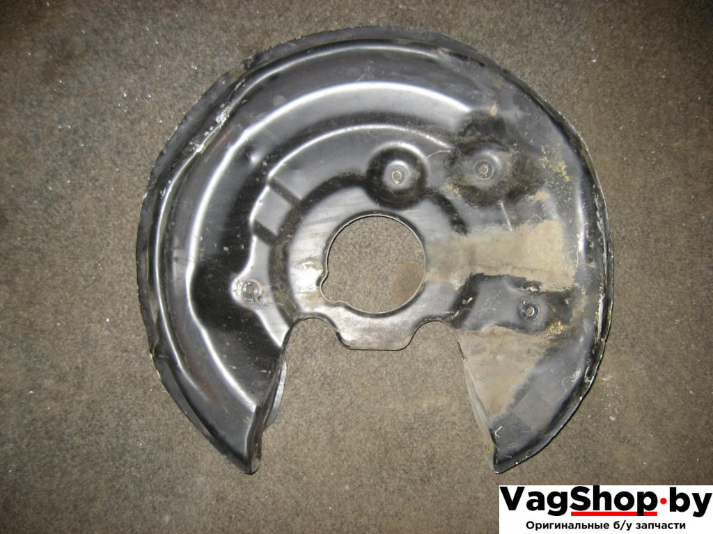 защитный кожух тормозного механизма Volkswagen Passat B6 2010, 1.4 л., TSI, бензин, газ, АКПП, белый, универсал, передний привод, 5N0615611C, 5N0615612C - фото №1