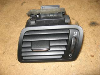 дефлектор обдува салона Volkswagen Passat B6 2010, 1.4 л., TSI, бензин, газ, АКПП, белый, универсал, передний привод, 3C1819701E, 3C1819702F