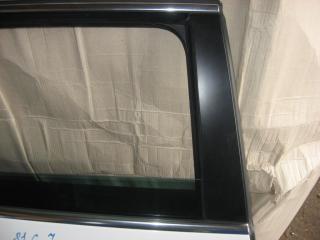 молдинг (накладка кузовная) Volkswagen Passat B6 2010, 1.4 л., TSI, бензин, газ, АКПП, белый, универсал, передний привод