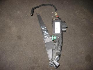 педаль Volkswagen Golf 5 поколение 2005, 2.0 л., TDi, BMM, дизель, АКПП, черный, хетчбэк 5 дв., передний привод, 1K1723503L