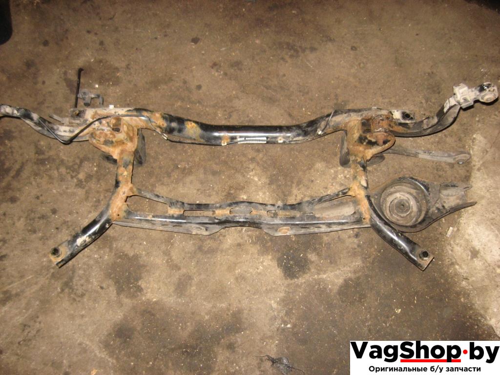 балка подвески задняя Volkswagen Golf 5 поколение 2007, 1.9 л., TDi, BLS, дизель, МКПП, черный, универсал, передний привод, 1K0500045PR - фото №1