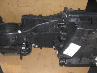 корпус отопителя (печки) Volkswagen Golf 5 поколение 2007, 1.9 л., TDi, BLS, дизель, МКПП, черный, универсал, передний привод, 1K1820003QL