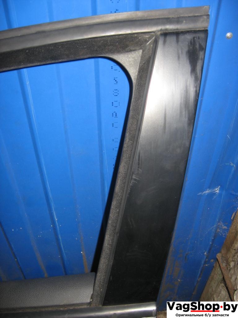 молдинг (накладка кузовная) Volkswagen Golf 5 поколение 2007, 1.9 л., TDi, BLS, дизель, МКПП, черный, универсал, передний привод - фото №1