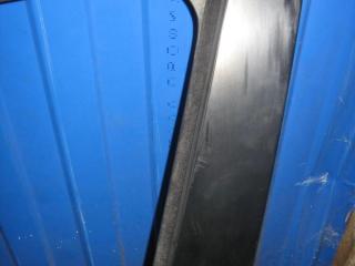 молдинг (накладка кузовная) Volkswagen Golf 5 поколение 2007, 1.9 л., TDi, BLS, дизель, МКПП, черный, универсал, передний привод