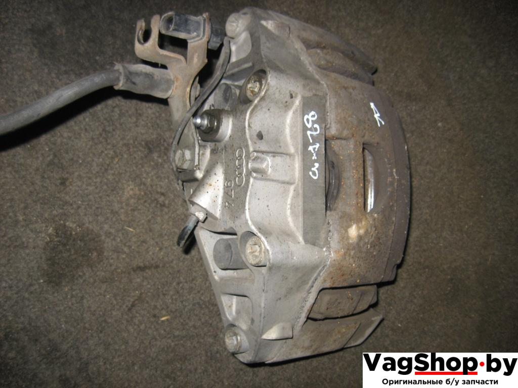 суппорт передний правый Audi A4 B7 2007, 3.0 л., TDi, ASB, дизель, МКПП, серый, универсал, полный привод - фото №1