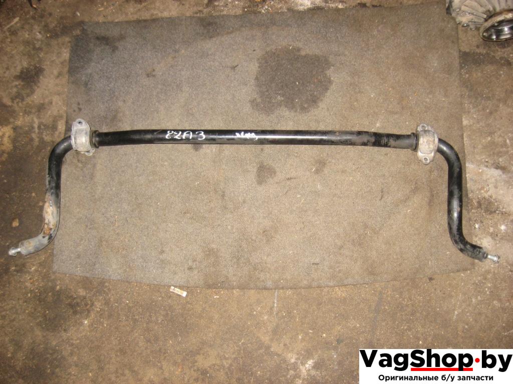 стабилизатор подвески передний Audi A4 B7 2007, 3.0 л., TDi, ASB, дизель, МКПП, серый, универсал, полный привод - фото №1