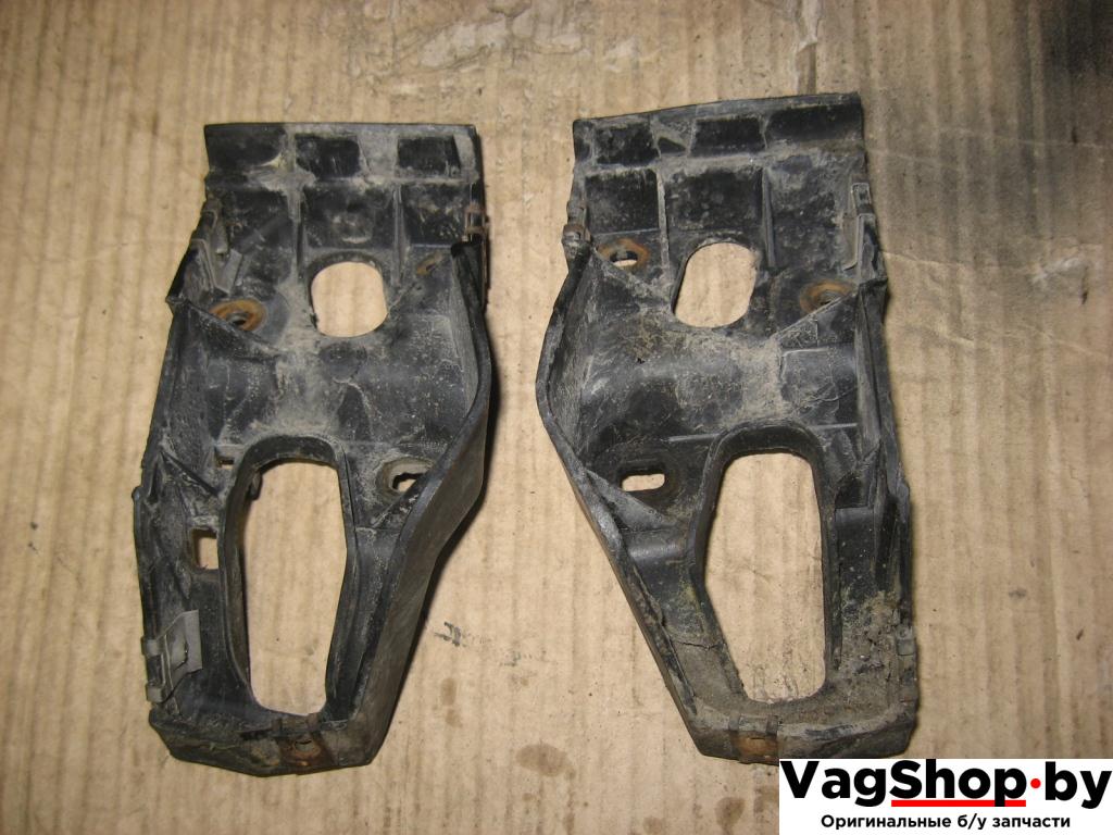 крепление ( кронштейн ) крыла Audi A4 B7 2007, 3.0 л., TDi, ASB, дизель, МКПП, серый, универсал, полный привод, 8E0853922D - фото №1