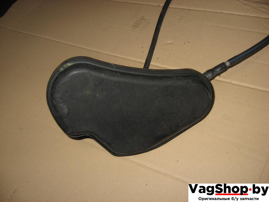 ресивер воздушный Audi A4 B7 2007, 3.0 л., TDi, ASB, дизель, МКПП, серый, универсал, полный привод, 8E0131541C - фото №1