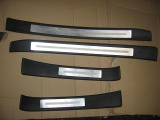 накладка на порог Audi A4 B7 2007, 3.0 л., TDi, ASB, дизель, МКПП, серый, универсал, полный привод