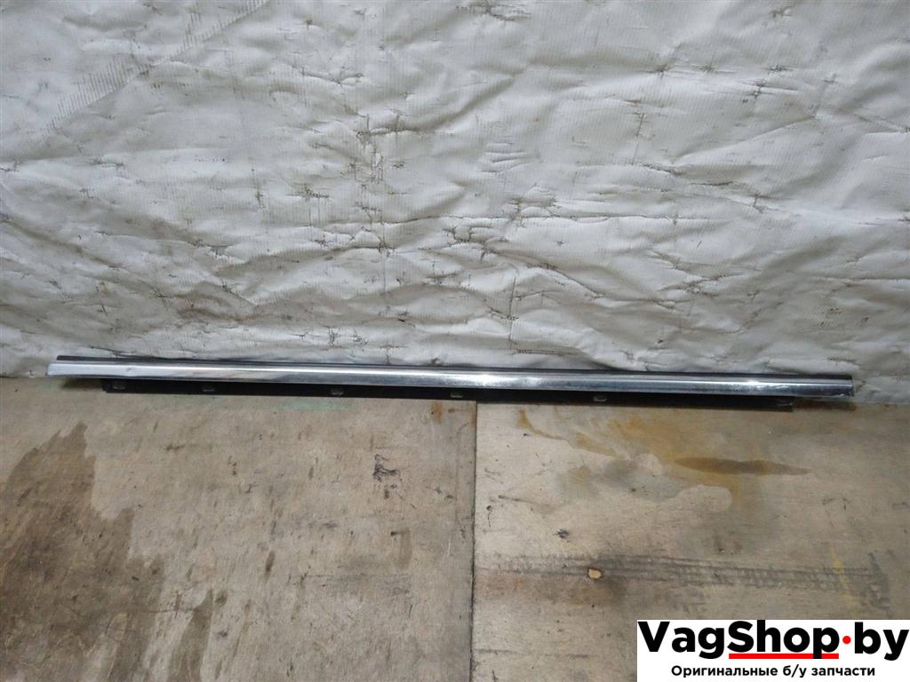 уплотнитель Audi A4 B7 2007, 3.0 л., TDi, ASB, дизель, МКПП, серый, универсал, полный привод, 8E0853764B - фото №1