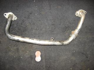 трубка системы рециркуляции EGR Volkswagen Touran 1 поколение 2004, 2.0 л., TDi, BKD, дизель, АКПП, серебро, минивэн, передний привод, 03G131521A