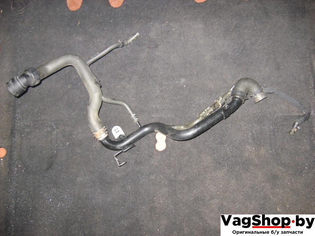 патрубок (трубопровод, шланг) Audi A4 B7 2006, 2.0 л., TDi, BPW, дизель, МКПП, черный, универсал, передний привод, 038121071S, 8E0121101C - фото №1