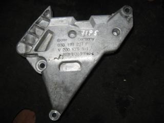 кронштейн двигателя Volkswagen Golf Plus 1 поколение 2006, 1.9 л., TDi, BLS, дизель, МКПП, серый, хетчбэк 5 дв., передний привод, 03G199207F