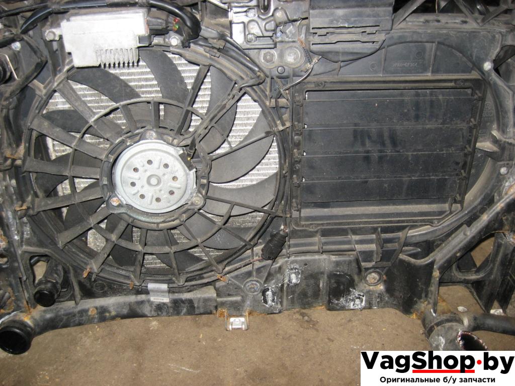 вентилятор радиатора Audi A4 B7 2006, 2.0 л., TDi, BPW, дизель, МКПП, черный, универсал, передний привод - фото №1