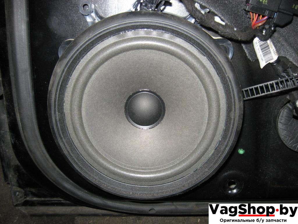 динамик Audi A4 B7 2006, 2.0 л., TDi, BPW, дизель, МКПП, черный, универсал, передний привод - фото №1