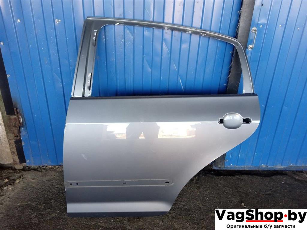 дверь задняя левая Volkswagen Golf Plus 1 поколение 2006, 1.9 л., TDi, BLS, дизель, МКПП, серый, хетчбэк 5 дв., передний привод - фото №1