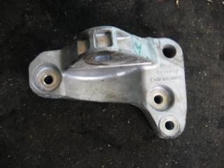 кронштейн двигателя Volkswagen Transporter T5 2005, 2.5 л., TDi, AXD, дизель, МКПП, белый, передний привод, 7H0199207B