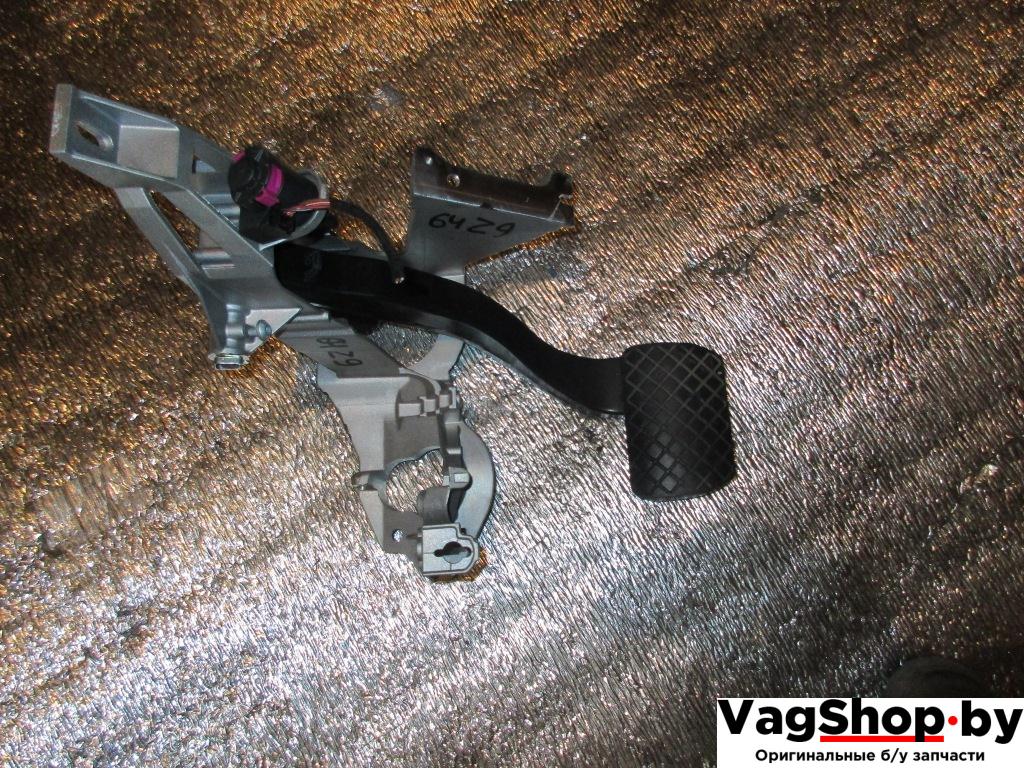 педаль Audi A6 4F/C6 2007, 2.8 л., FSI, BDX, бензин, АКПП, черный, универсал, передний привод, 4F0945459B - фото №1