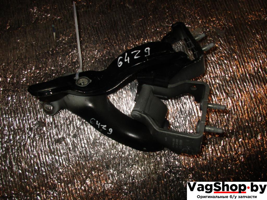 петля крышки багажника Audi A6 4F/C6 2007, 2.8 л., FSI, BDX, бензин, АКПП, черный, универсал, передний привод, 4F9827299D, 4F9827230D - фото №1