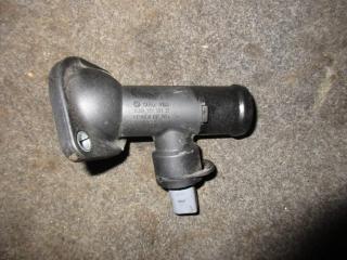 корпус термостата Volkswagen Passat B6 2006, 1.9 л., TDi, BLS, дизель, МКПП, серебро, универсал, передний привод, 03G121121D