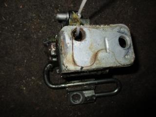 петля двери Volkswagen Passat B6 2006, 2.0 л., TFSI, BWA, бензин, МКПП, серый, универсал, передний привод