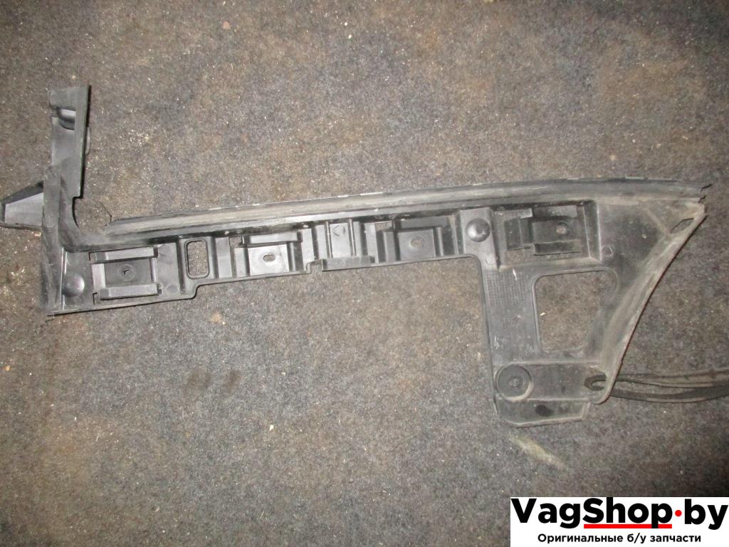 Крепление бампера заднего Volkswagen Passat B6 2006, 2.0 л., TFSI, BWA, бензин, МКПП, серый, универсал, передний привод, 3C9807394 - фото №1