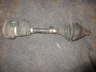 полуось передняя левая (приводной вал, ШРУС) Volkswagen Passat B6 2006, 2.0 л., TFSI, BWA, бензин, МКПП, серый, универсал, передний привод