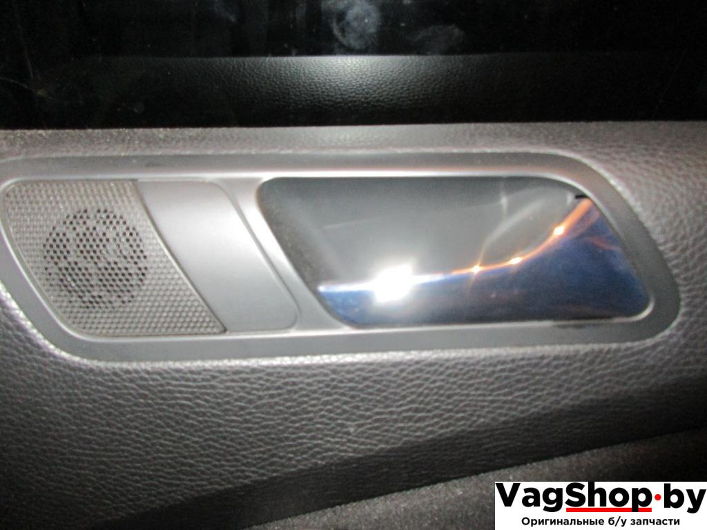 ручка внутренняя задняя правая Volkswagen Passat B6 2007, 2.0 л., FSI, BVY, бензин, АКПП, серебро, универсал, передний привод - фото №1